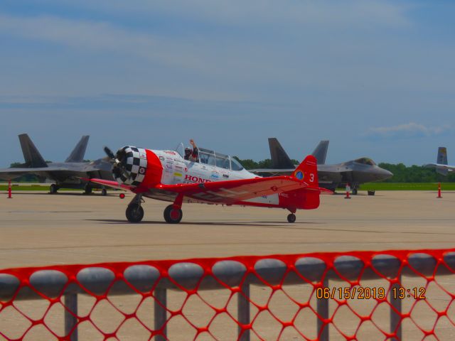 North American T-6 Texan (N7462C)