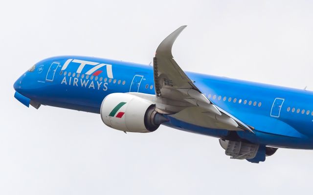 Airbus A350-900 (EI-IFC)