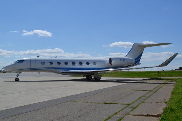 Gulfstream Aerospace Gulfstream G650 (N1AL) - ALC 6091 LLC (Air Lease Corporation) at KCLT - 4/1/21