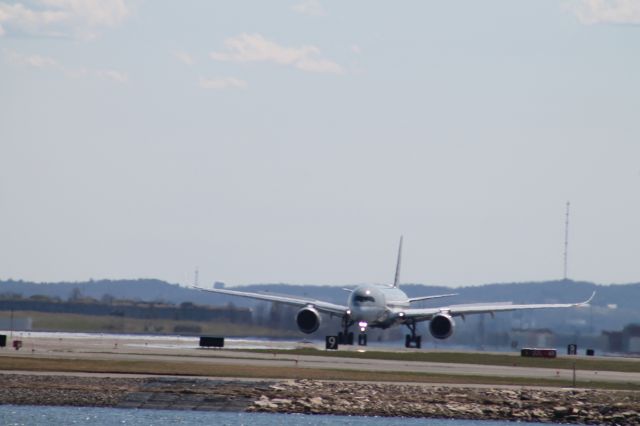 Airbus A350-900 (A7-ALM) - Qatar Airways A350-900 landing on 4R at Logan after a 12 hour flight from Doha Intl.