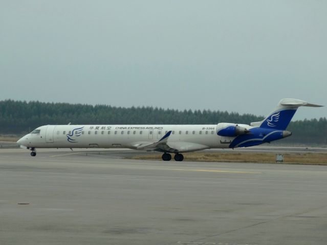 Canadair Regional Jet CRJ-900 (B-3366)