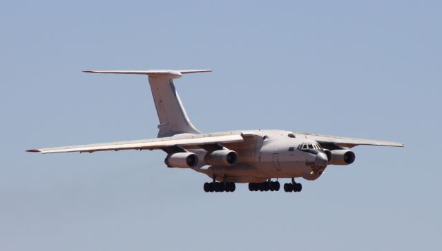 Ilyushin Il-76 (9T-TIB)