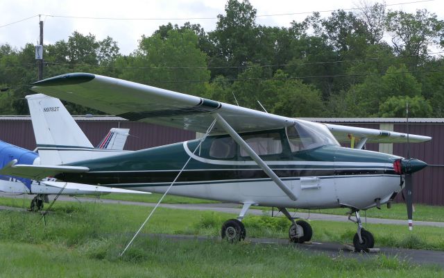 Cessna Skyhawk (N9782T)