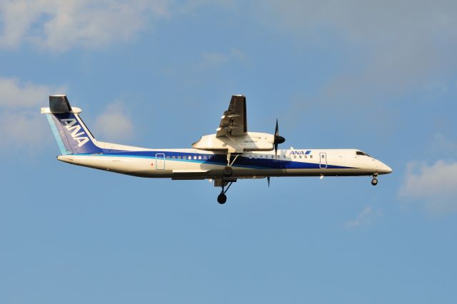 de Havilland Dash 8-400 (JA854A) - 2012/3/14