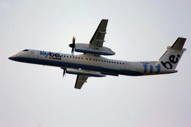 de Havilland Dash 8-400 (G-ECOM)