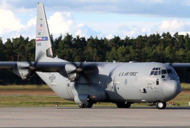 Lockheed C-130 Hercules (08-5726)