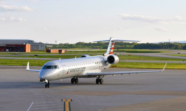 Canadair Regional Jet CRJ-700 (N500AE) - American Eagle Bombardier CRJ-701ER N500AE in Chattanooga