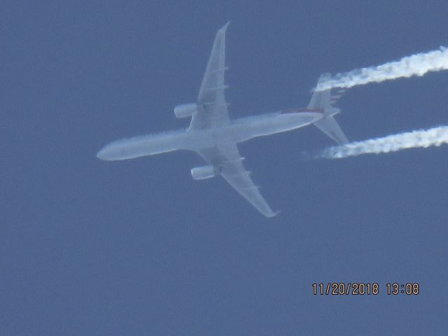Boeing 757-200 (N205UW)