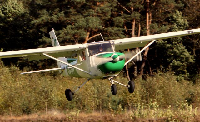 Cessna 152 (OO-SPP)