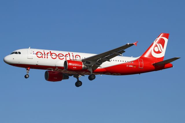 Airbus A320 (D-ABNL) - date: 03-Mar-2015; short final RWY25L