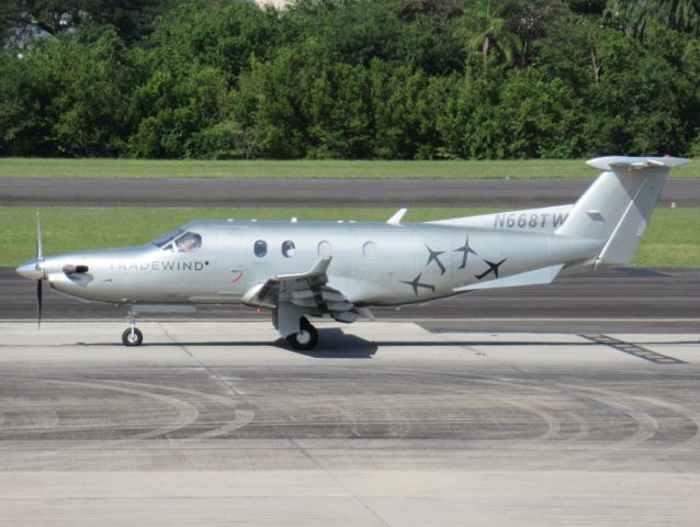 Pilatus PC-12 (N668TW)