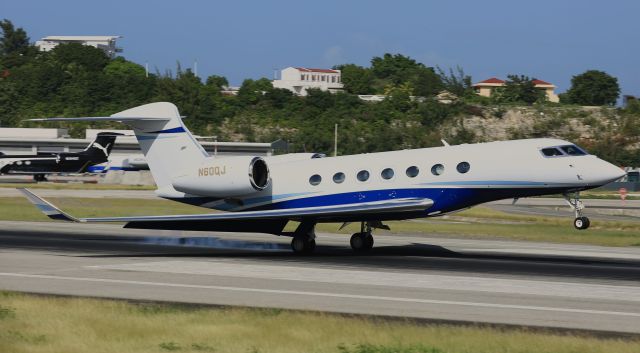 GULFSTREAM AEROSPACE G-7 Gulfstream G600 (N60QJ)