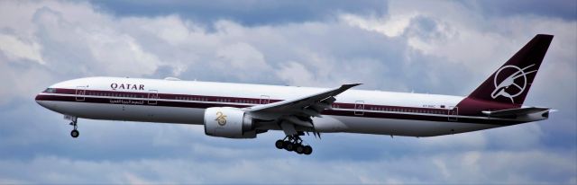 Boeing 777-200 (A7-BAC) - Retro Livery   6-14-2022