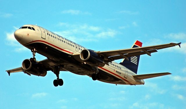 Airbus A320 (N680AW) - US Airways Airbus A320-232 N680AW (cn 2630)  Las Vegas - McCarran International (LAS / KLAS) USA - Nevada, 10-16-2010 Photo: Tomás Del Coro