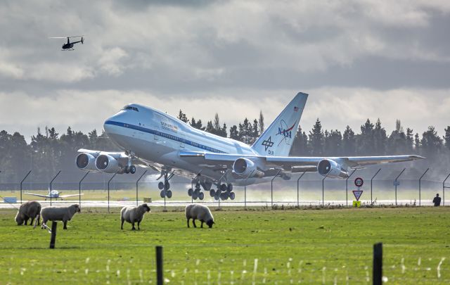 BOEING 747SP (N747NA) - SOFIA departs New Zealand for the final time, 11 August 2022.