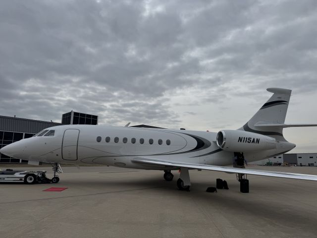 Dassault Falcon 2000 (N115AN)