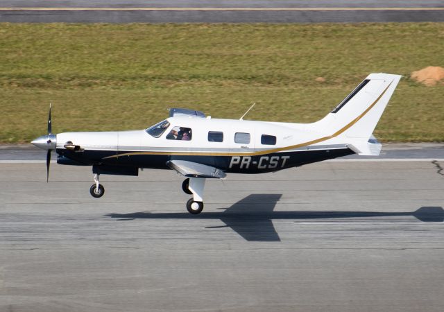 Piper Malibu Mirage (PR-CST)