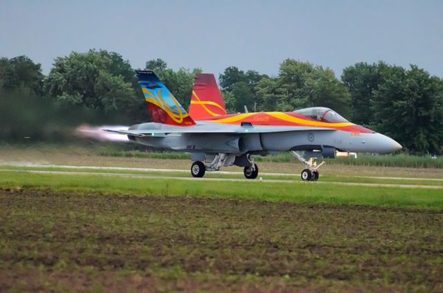 — — - St Thomas Ontario Airshow Hour of Power 2011