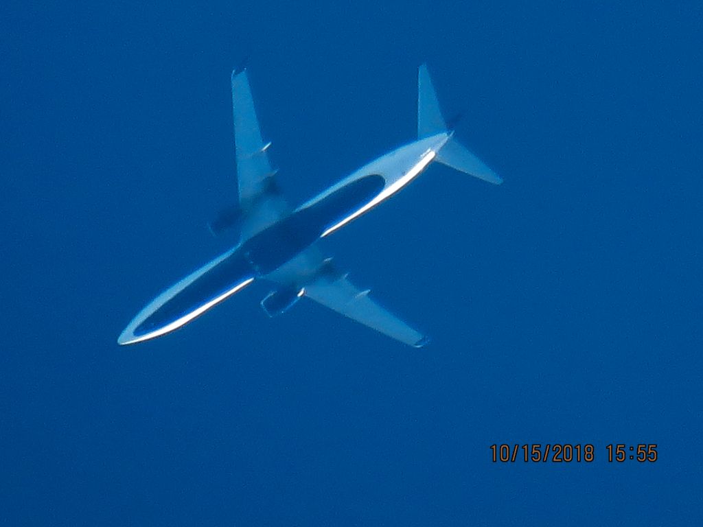 Boeing 737-900 (N826DN)