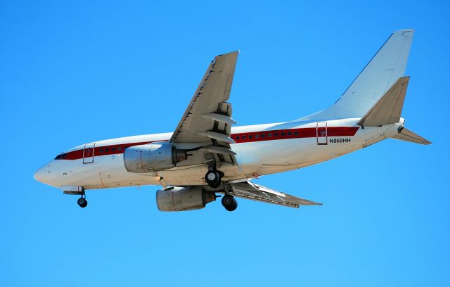 BOEING 737-600 (N869HH) - Untitled (EG & G) Boeing 737-66N N869HH / 202 (cn 28650/932)    Las Vegas - McCarran International (LAS / KLAS)  USA - Nevada  Photo: TDelCoro  8-9-2010