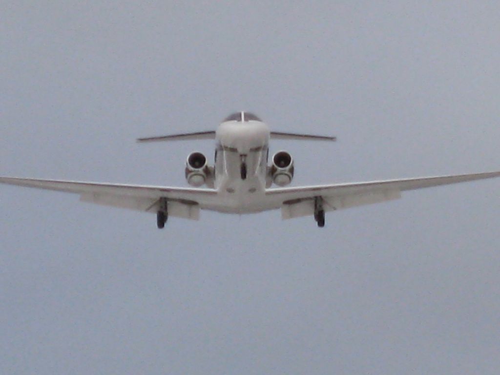 Cessna Citation CJ3 (N525EZ)