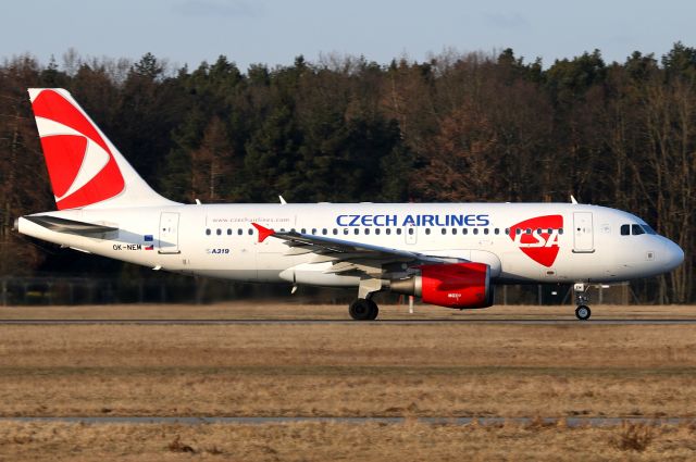 Airbus A319 (OK-NEM)