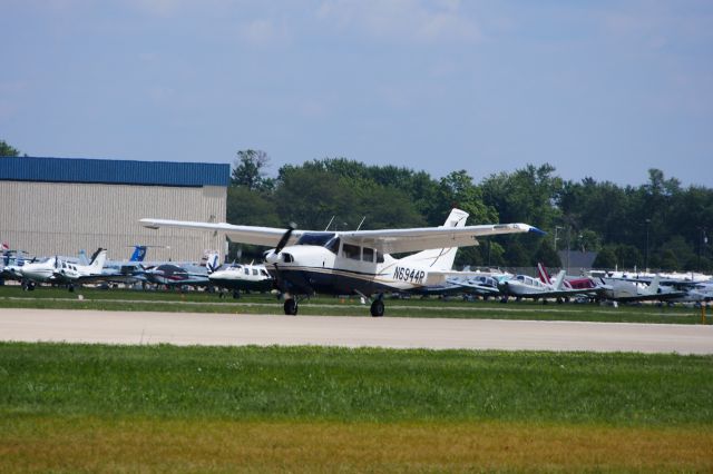 Cessna Centurion (N6944R)