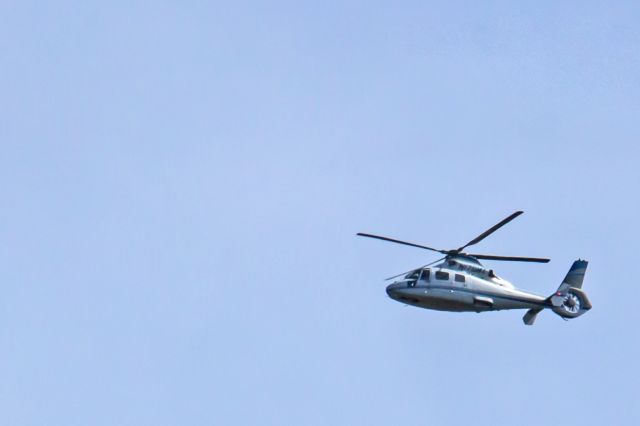 VOUGHT SA-366 Panther 800 (N178MT) - Subject aircraft photographed over Northern New Jersey on 20-Sep-2019 at 1134HrsEDT.br /br /This is a 1:1 crop of the original image and enlarged about 25%.