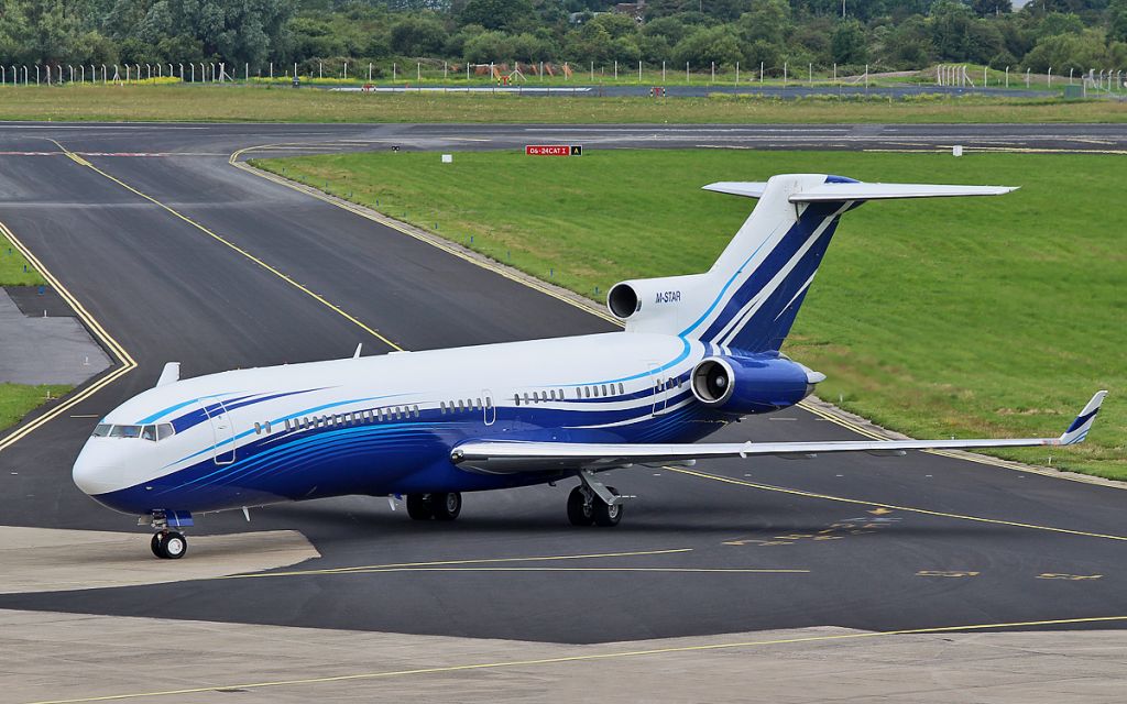 BOEING 727-200 (M-STAR) - starling aviation b727-2x8(adv)(re) super27 m-star taxing on to stand at shannon after arriving from paris (le bourget) 9/7/17.