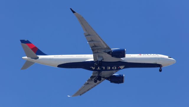 Airbus A330-900 (N403DX) - ATL - SEA  6-25-21