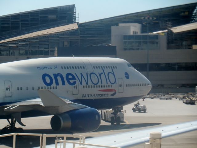 Boeing 747-400 (G-CIVC)
