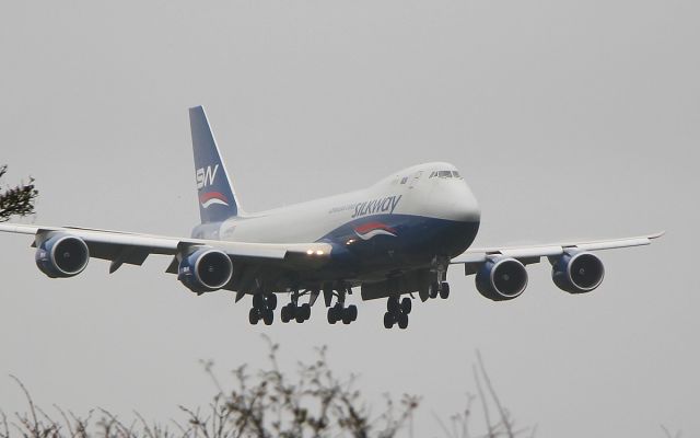 BOEING 747-8 (VQ-BBM) - silkway west airlines b747-8f vq-bbm about to land at shannon 28/10/17.