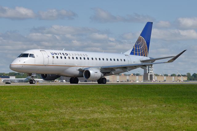 Embraer 175 (N742YX) - 08-20-24 Taxiing for 5-L departure.