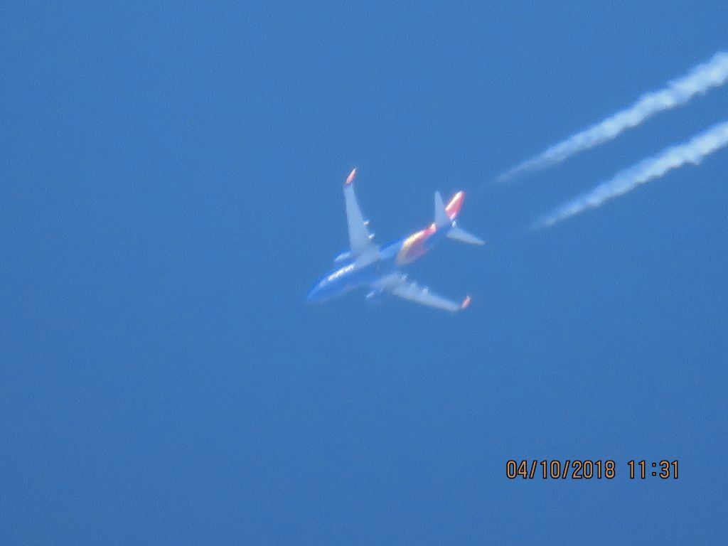 Boeing 737-700 (N732SW)