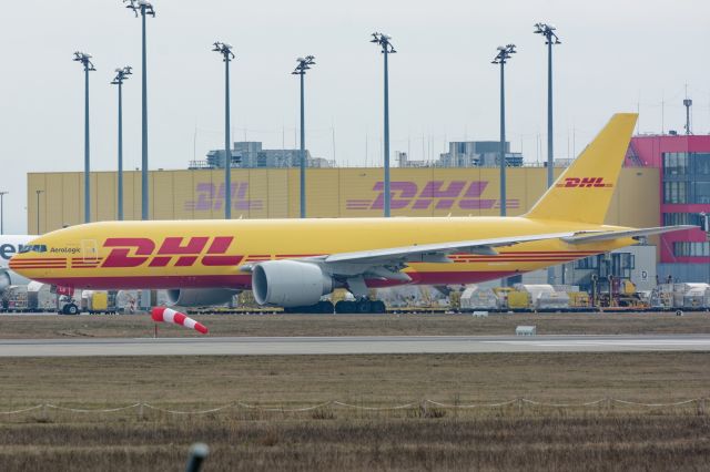 BOEING 777-200LR (D-AALQ)