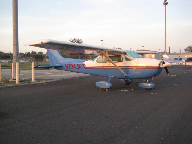 Cessna Skyhawk (N734JK)