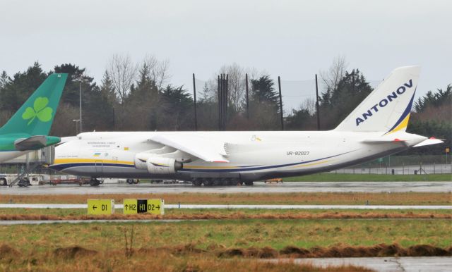 Antonov An-124 Ruslan (UR-82027) - adb an-124-100m ur-82027 at shannon 9/12/20.