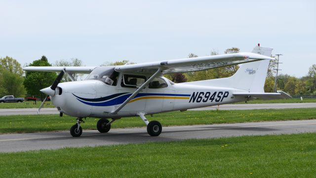 Cessna Skyhawk (N694SP)