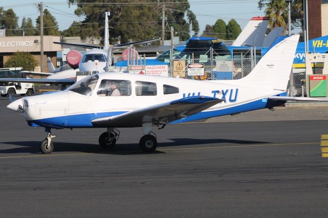 Piper Cherokee (VH-TXU)