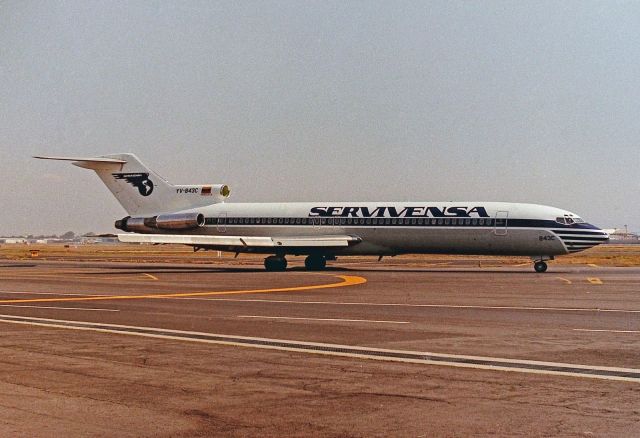 BOEING 727-200 (YV843C) - Servivensa / Boeing 727-281(Adv) / YV-843C / MMMX 1993