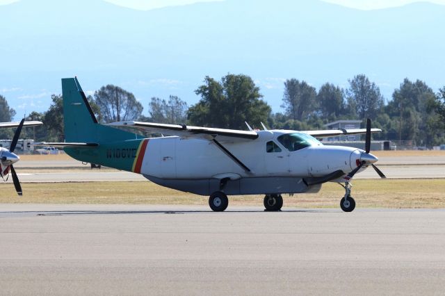 Cessna Caravan (N106VE) - KRDD -Redding Aero EnterprisesPackage Express C208 Caravan at Redding CA. I have not seen this Caravan at Redding in the past. This parked side by side with regular N208TM.