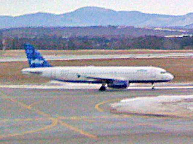 Airbus A320 (JBU52)