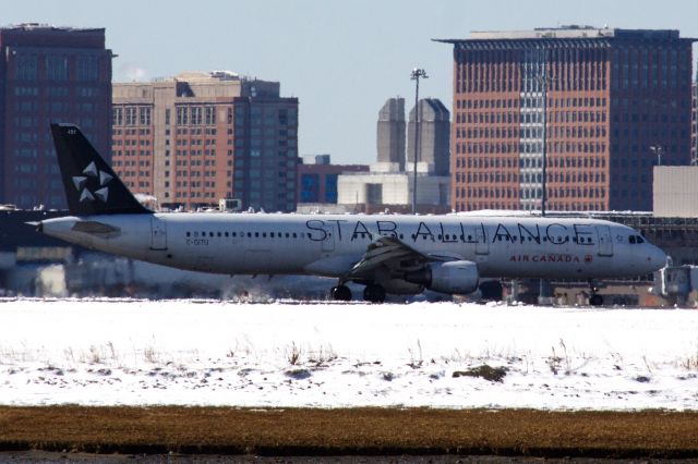 Airbus A321 (C-GITU) - Air Canada A321 in Star Alliance livery arriving to BOS on 2/26/22 the day after a snowstorm hit the area, possibly doing picking up stranded passengers from cancelled flights. 