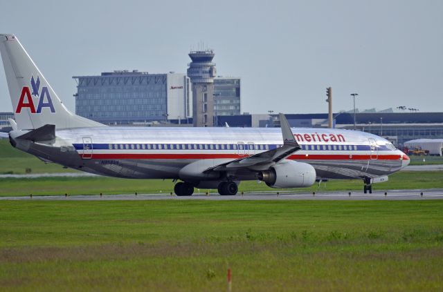 Boeing 737-800 (N958AN3CN)