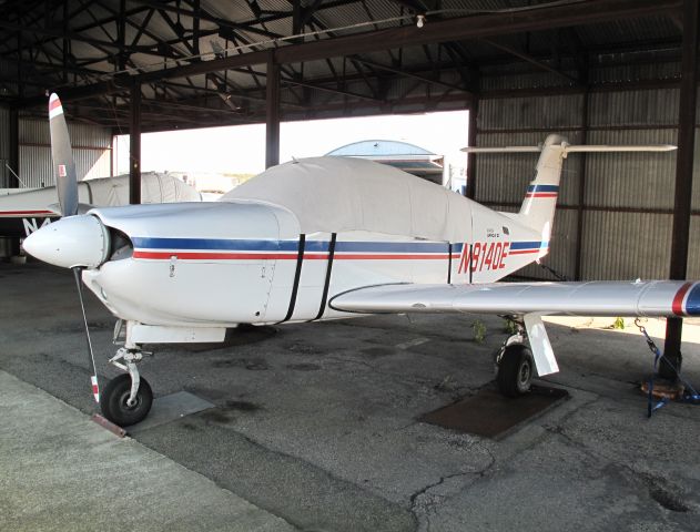 Piper Cherokee Arrow (N8140E)