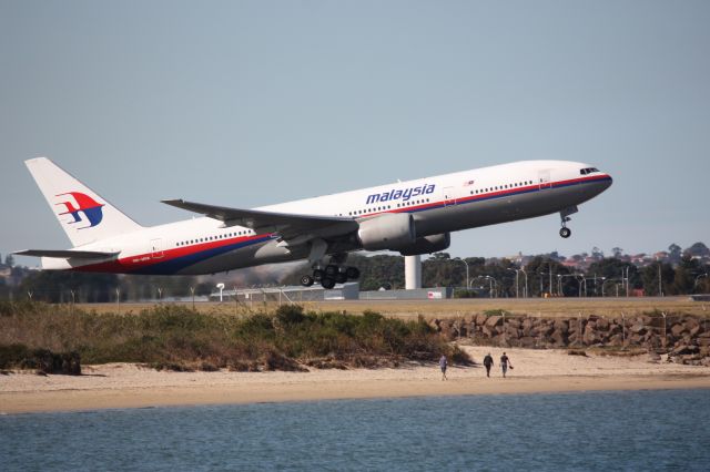 Boeing 777-200 (9M-MRK)
