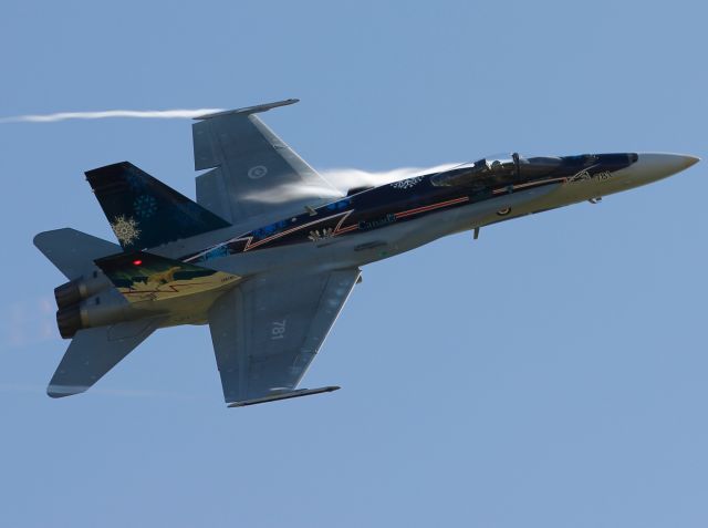 18-8781 — - 2012 CF-18 Demo pilot, Capt. Patrick "Paco" Gobeil makes a close pass down the show line in Saskatoon, SK.  August 2012