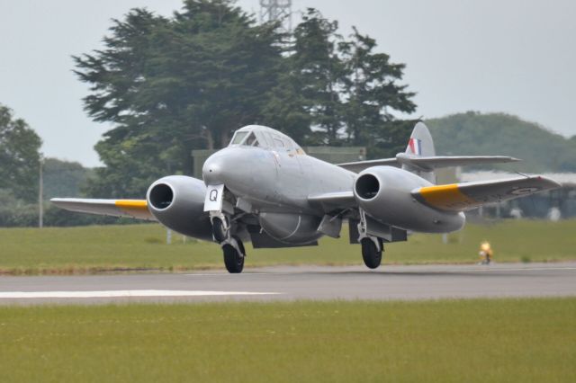 GLOSTER Meteor (G-BWMF)