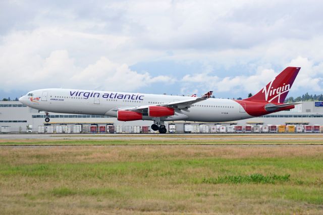 Airbus A340-300 (G-VSUN)