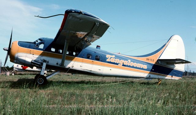 De Havilland Canada DHC-3 Otter (VH-TLS) - Otter was rebuilt without floats and sold to Canada as C-FIPC. Photo taken by Tony Arbon on 10/1/90